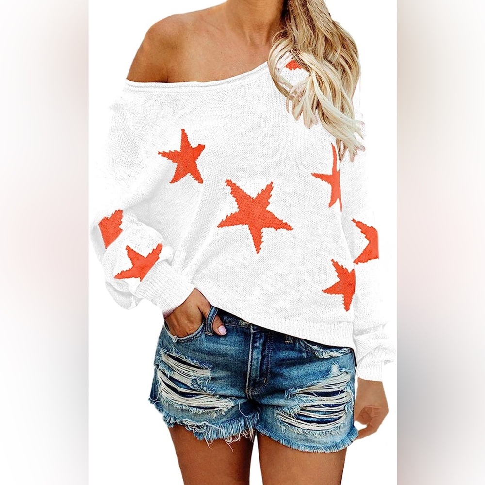 NWOT COCOLEGGINGS Scoop Neck Long Sleeve Star Pullover Sweater Tunic Tops - Picture 1 of 5